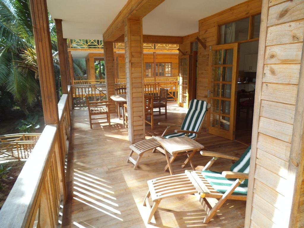 Lilot Beach Chalets Glacis  Pokoj fotografie