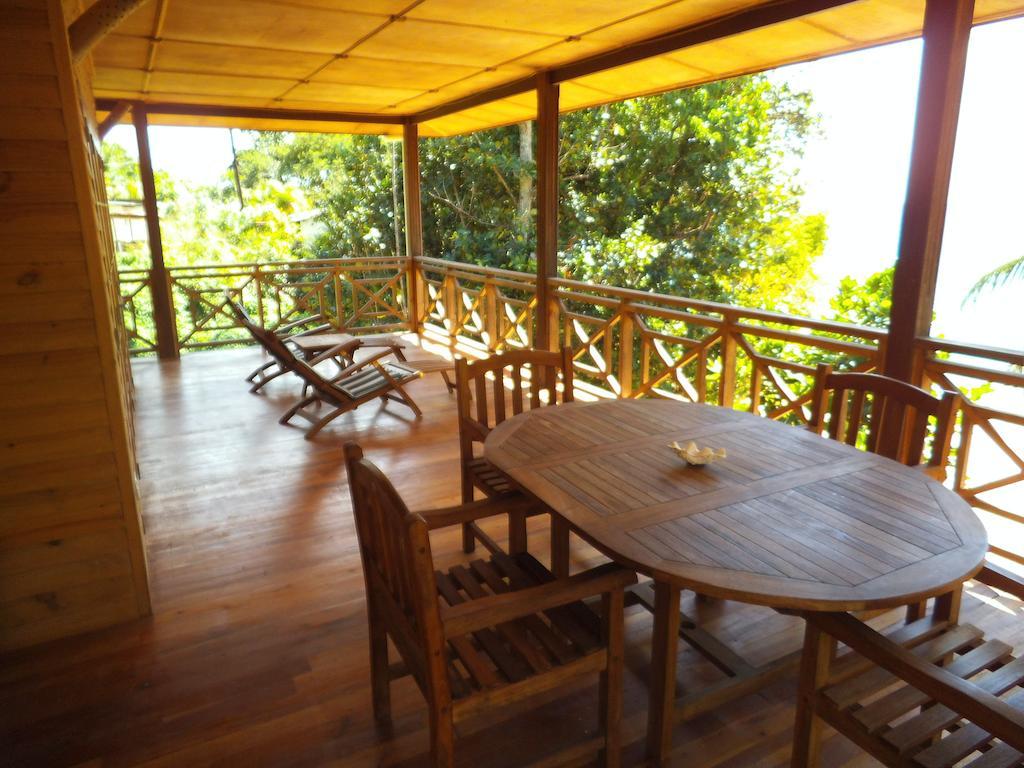 Lilot Beach Chalets Glacis  Pokoj fotografie